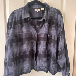 Womens Levi Flannel